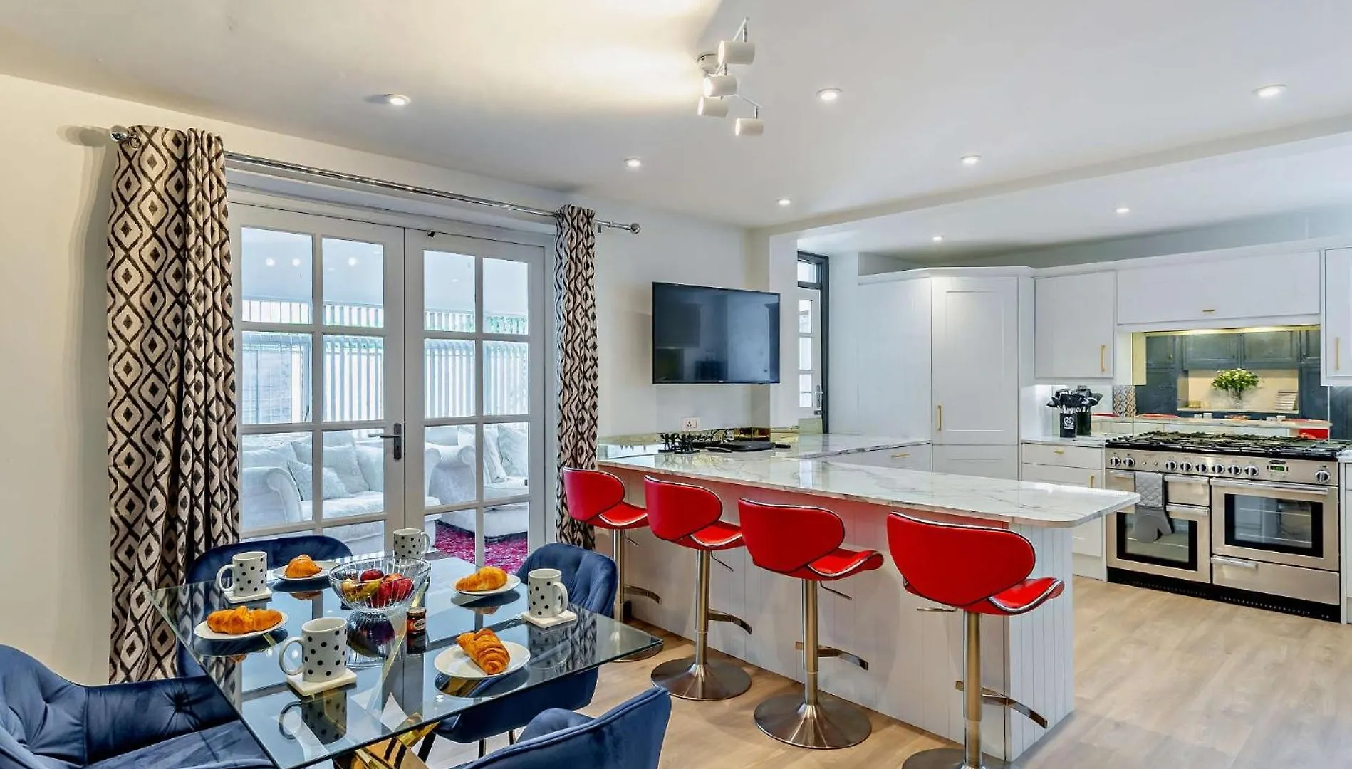 3 Bed In Harrogate 92158 Βίλα